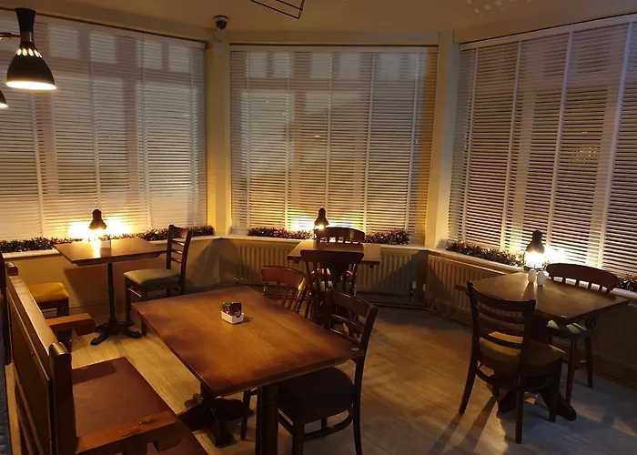 The Ivanhoe Scarborough 스칼비