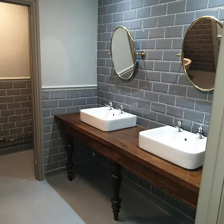 Oda ve Kahvaltı The Ivanhoe Scarborough 3*